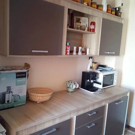 Sara Apartament Lägenhet Năvodari